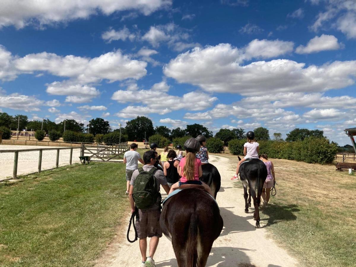 Le Village De - Le Pole Du Cheval Et De L'ane Parque de vacaciones 3*